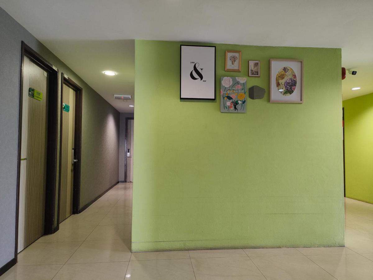 מירי Walk Inn מראה חיצוני תמונה