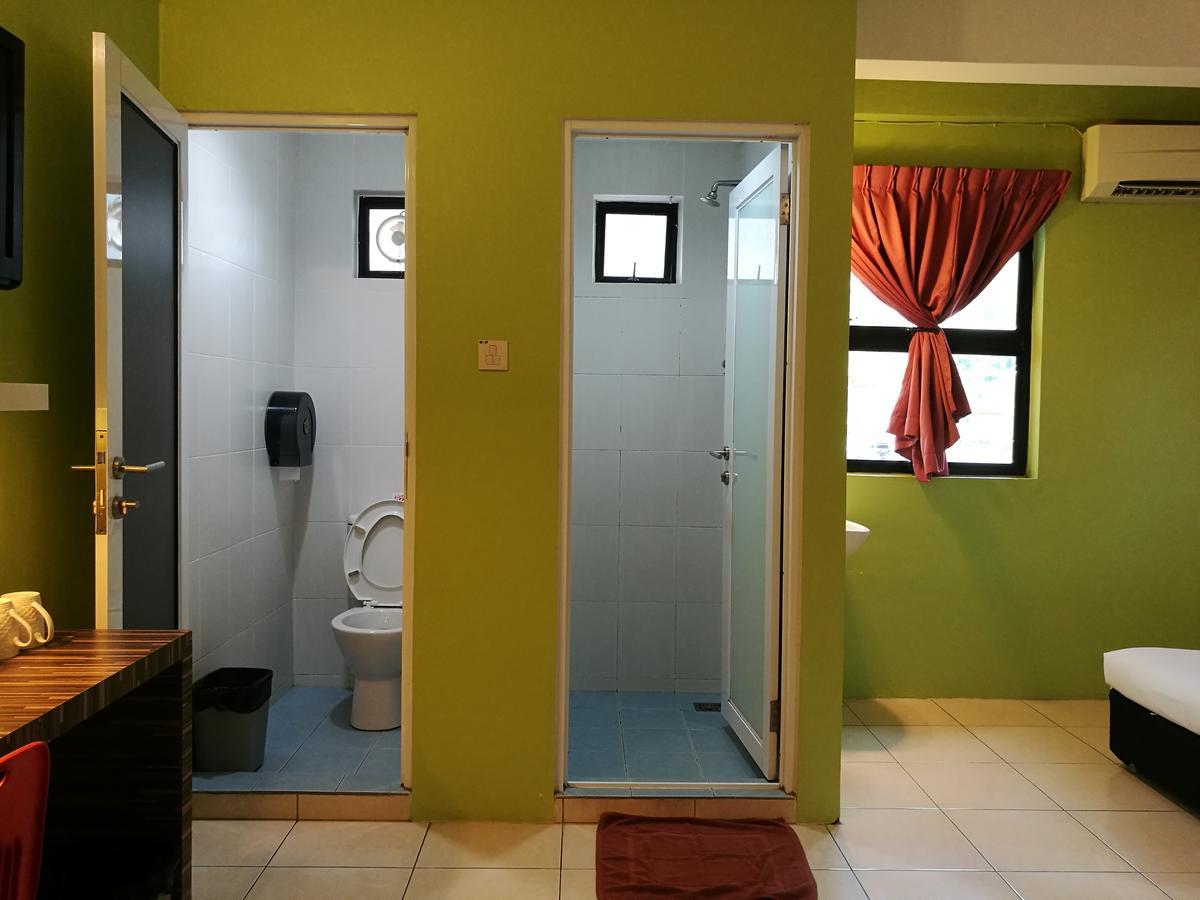 מירי Walk Inn מראה חיצוני תמונה